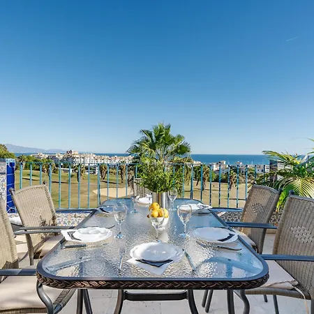 Апартаменты 26 Front Row Penthouse Golf And Sea Views Duquesa Andalusia