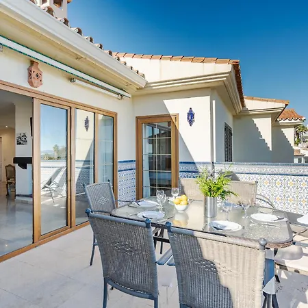 26 Front Row Penthouse Golf And Sea Views Duquesa Andalusia Daire Manilva